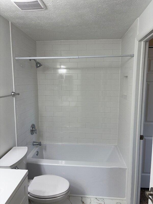 Building Photo - 802 Lexington Dr