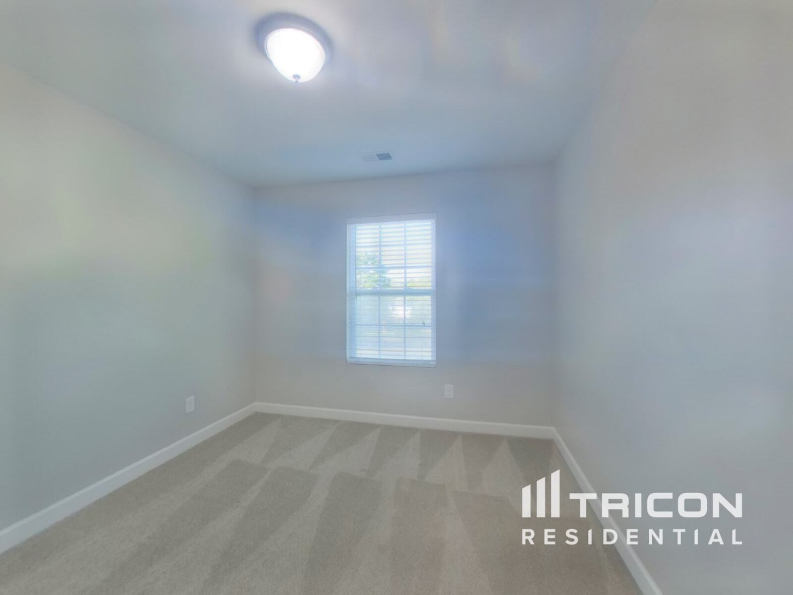 Building Photo - 806 Simones Ct