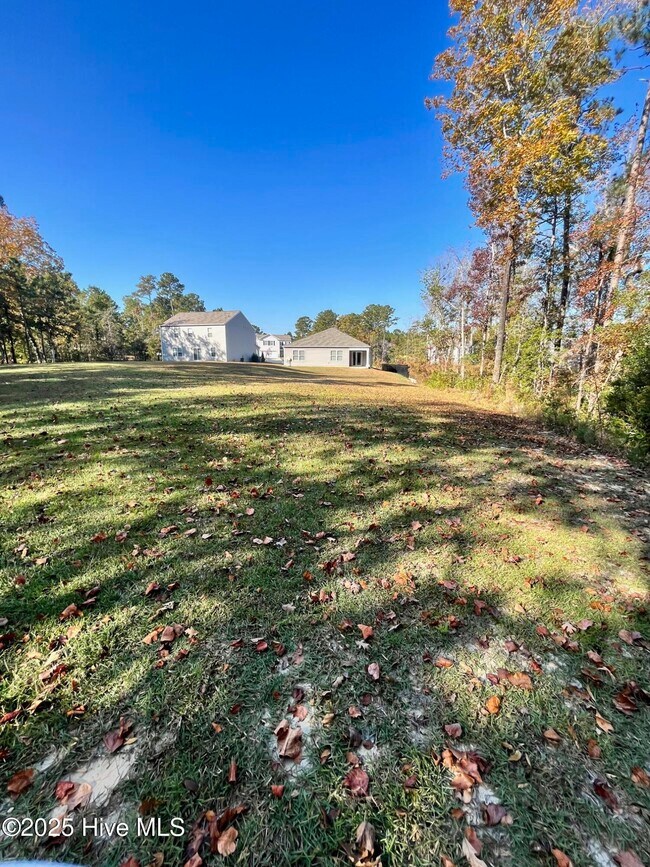 Building Photo - 421 High Ridge Ct