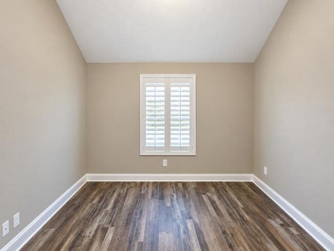 Building Photo - 1233 Black Oak Cir