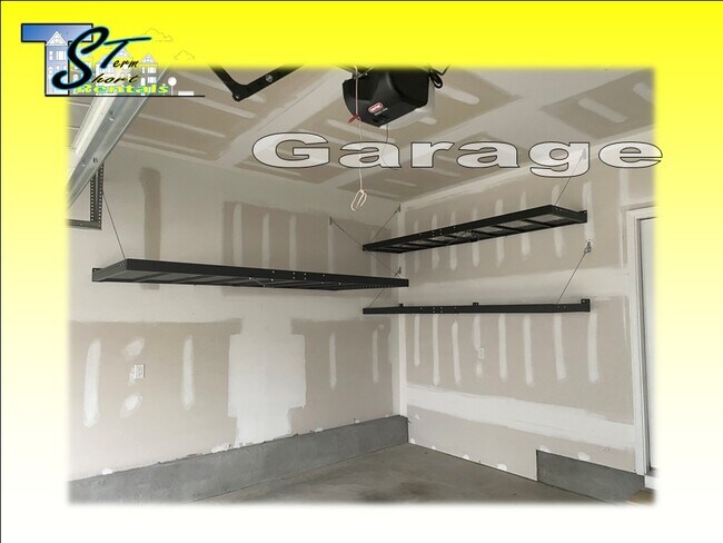 Building Photo - 1275