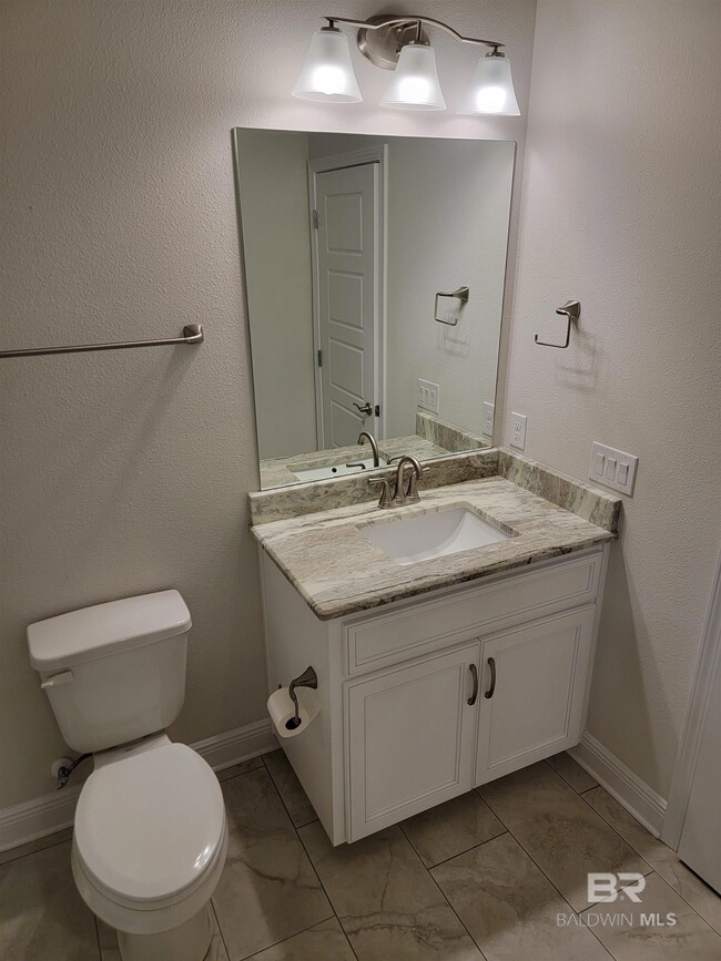 Building Photo - 13219 2nd St