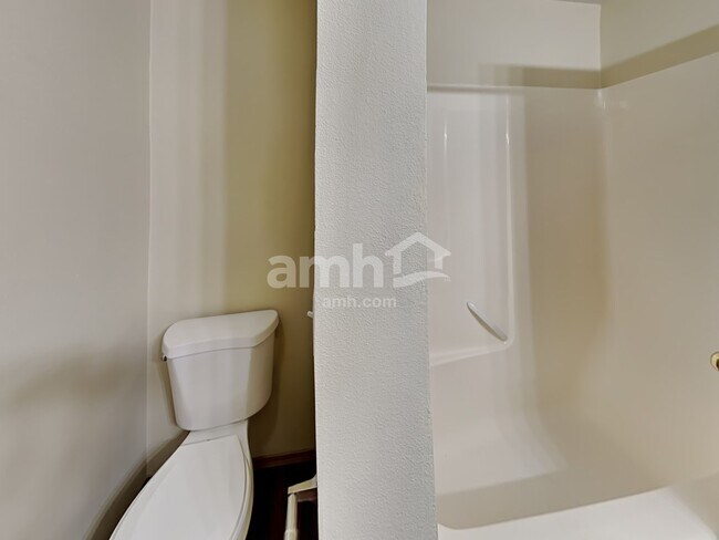 Building Photo - 10418 192nd Street Ct E