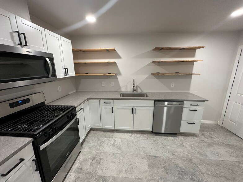 lots of storage in the kitchen - 2322 Meadow Ln