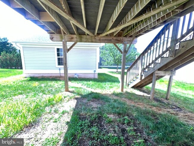 Building Photo - 407 Apricot St