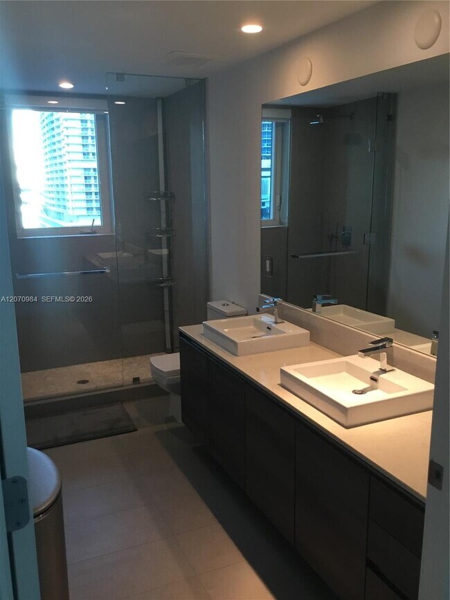 Building Photo - 1080 Brickell Ave