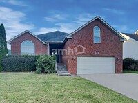 Building Photo - 1223 Chapmans Retreat Dr