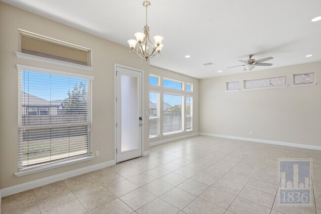 Building Photo - 3805 Hidden Harbor Dr
