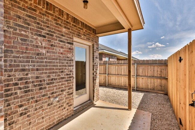 Building Photo - First month HALF OFF RENT move in Special!