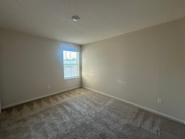 Building Photo - Modern 3 Bedroom Townhome Near River City Marketplace