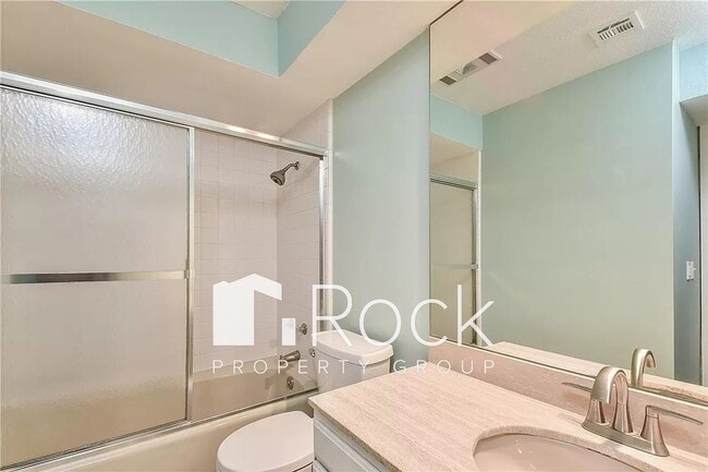 Building Photo - Urban Living in Downtown OKC - 3 Bedrooms/2 Bathrooms with Reserved Covered Parking