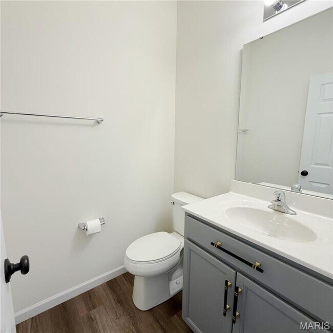 Building Photo - 934 Little Fieldstone Court