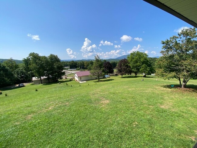 Building Photo - Breathe Deep. Live Easy. Love the Mountains!