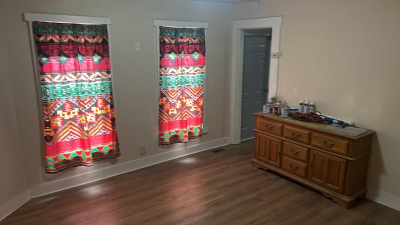 Building Photo - 143 Martz Ave