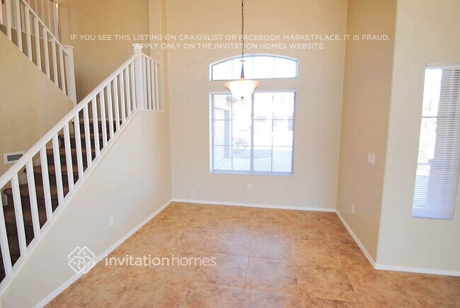 Building Photo - 15439 W Cottonwood Cir