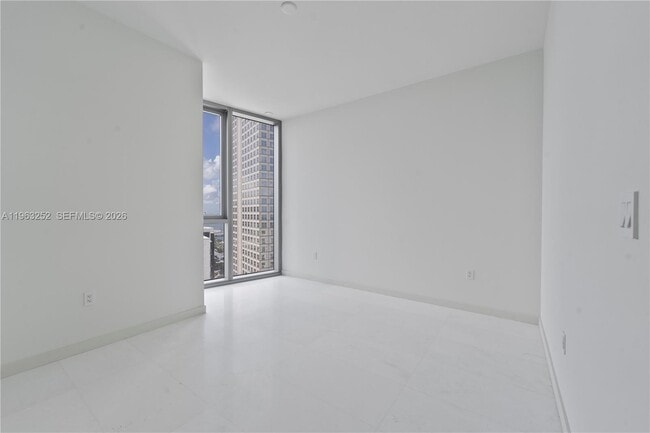 Building Photo - 300 Biscayne Blvd Way