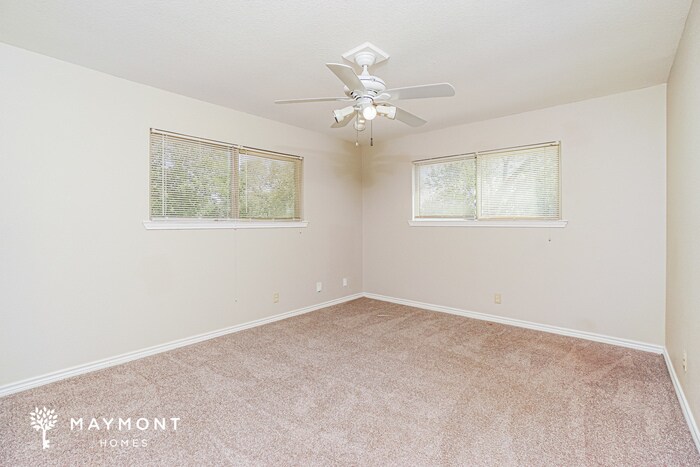 Building Photo - 106 Furlong