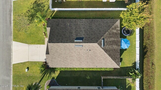 Building Photo - 3356 Canyon Falls Dr