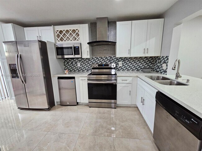 Building Photo - 2225 NW 45th Ave