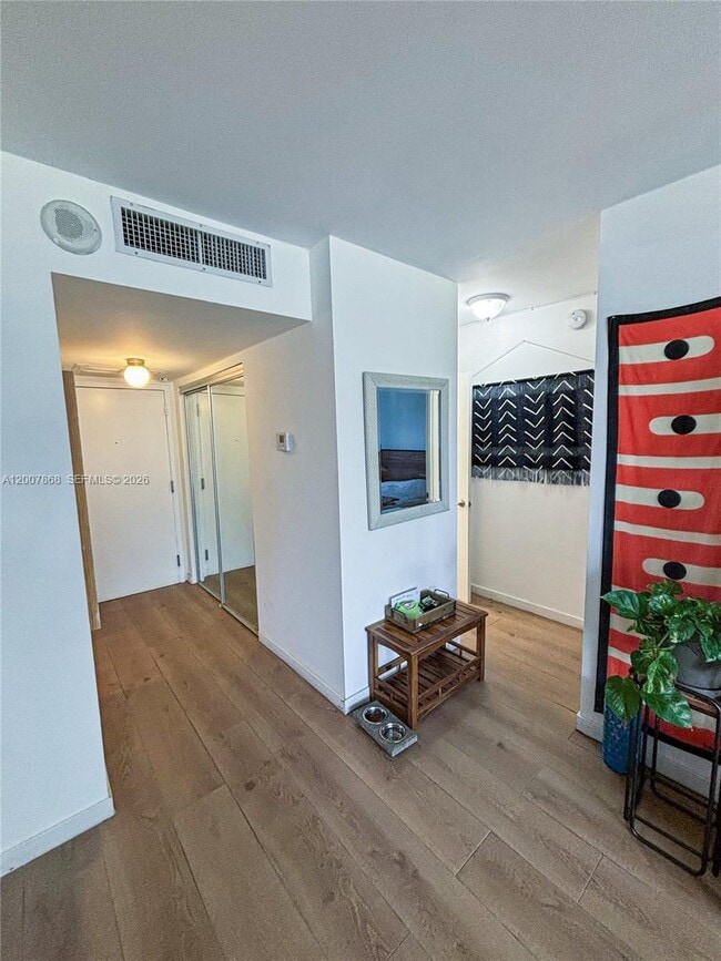 Building Photo - 2150 Sans Souci Blvd