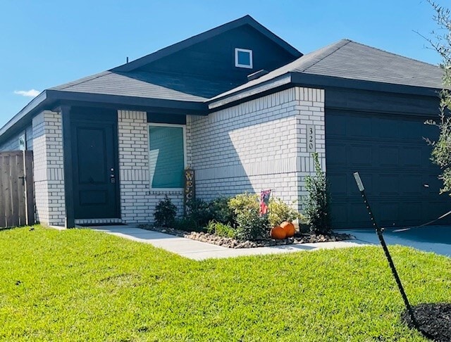 Building Photo - 320 Bush Mdw Ln