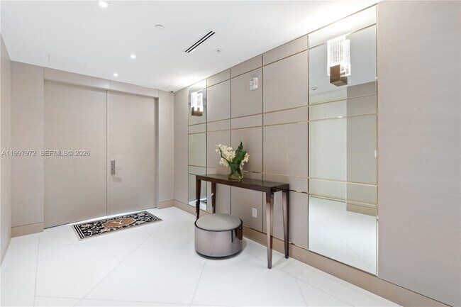 Building Photo - 10203 Collins Ave