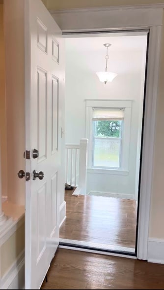 Building Photo - 1 Park Pl