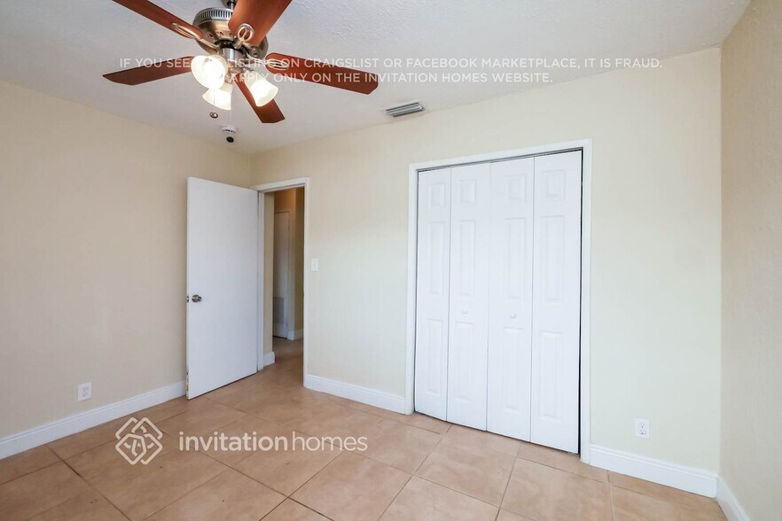 Building Photo - 931 Arizona Ave