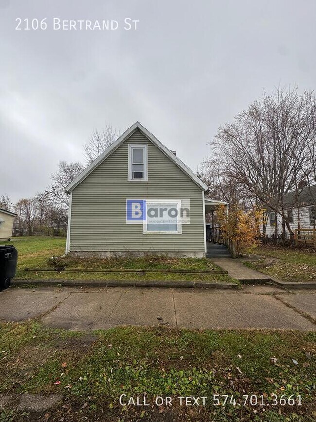 Building Photo - 2106 Bertrand St