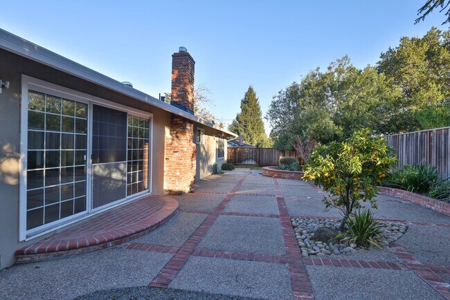 Building Photo - Bright 4BR Los Altos Retreat with Central A/C, Attached Garage & In-Unit Laundry