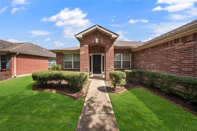 Building Photo - 2219 Rocky Hollow Ln