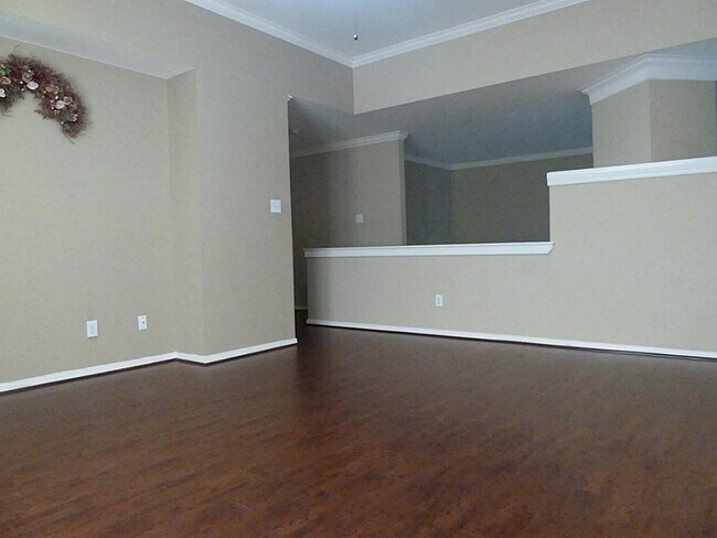 Building Photo - 6143 River Mist Ct