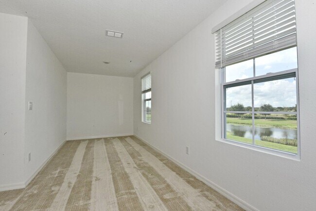 Building Photo - 720 Benoi Dr