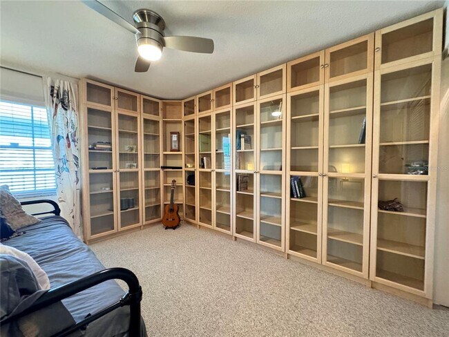 Building Photo - 1155 Edgewater Cir