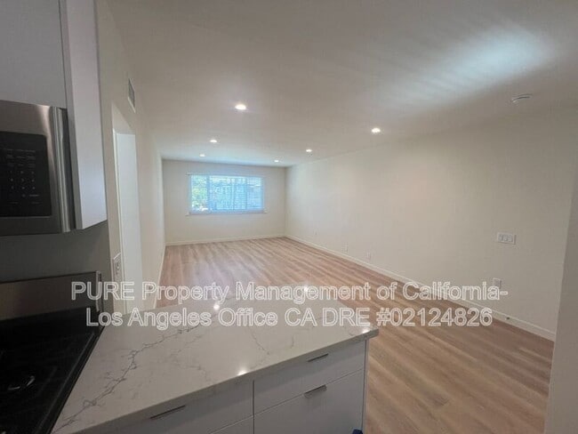 Building Photo - 13554 Rye St