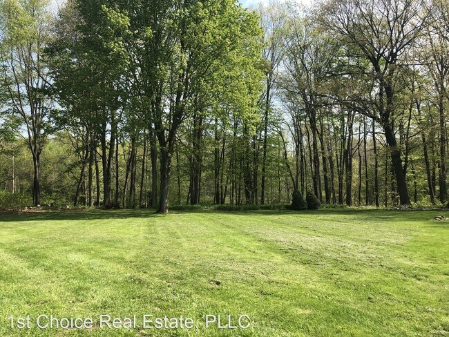 Building Photo - 2 br, 1 bath House - 10601 Riverside Drive