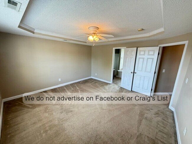 Building Photo - 226 Leggett Dr