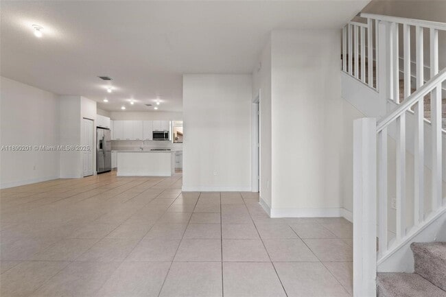 Building Photo - 4612 NW 83rd Pky