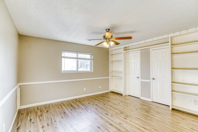 Building Photo - 20003 Atasca Villas Dr