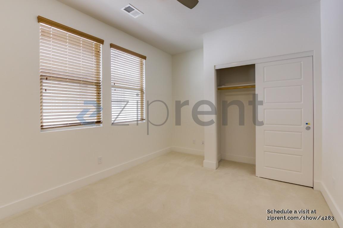 Building Photo - 2448 Aperture Cir