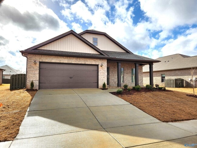 Building Photo - 102 Mississippi St