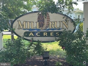 Building Photo - 31748 Mill Run Dr