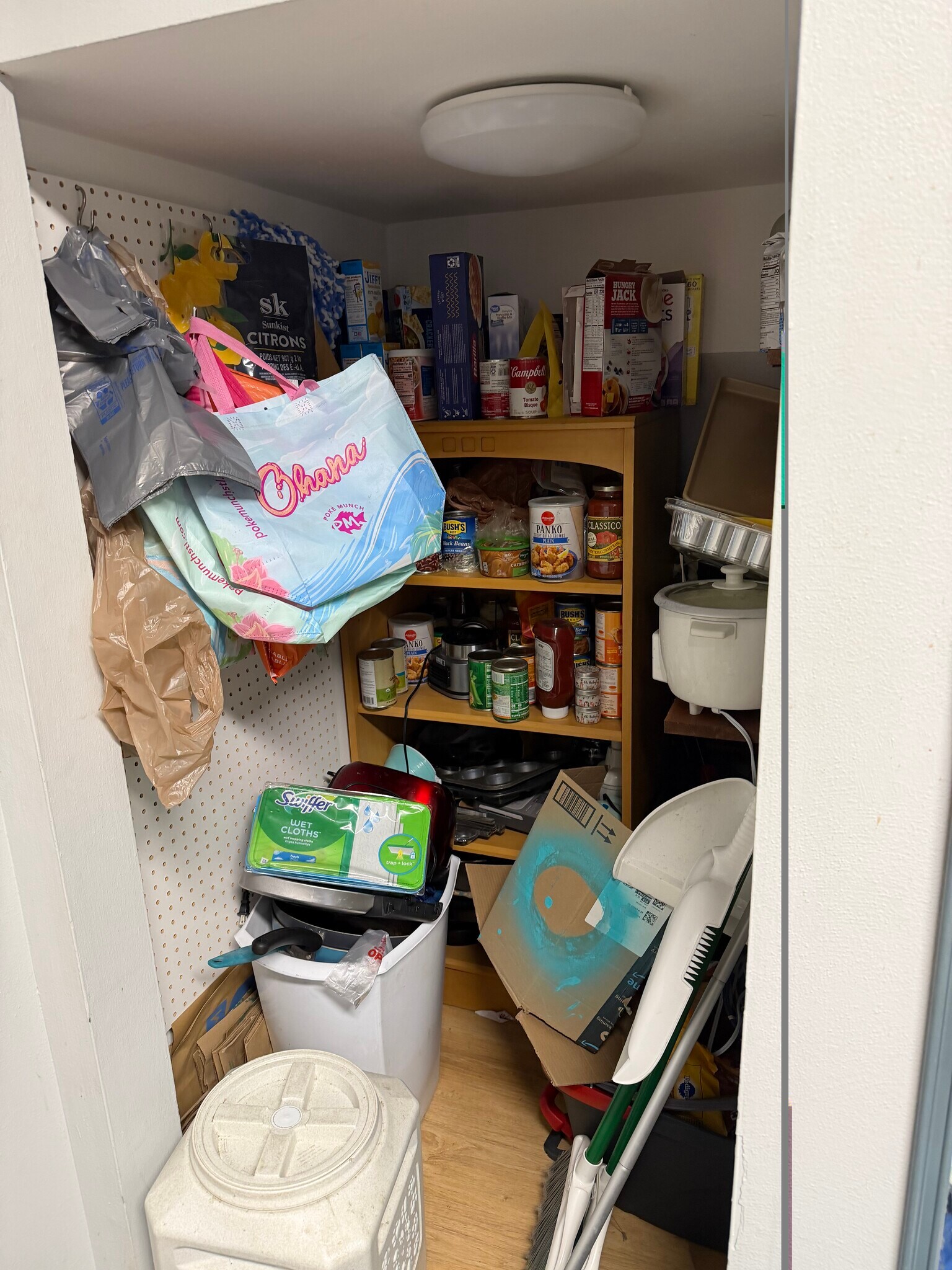 Building Photo - 8818 Eager Rd