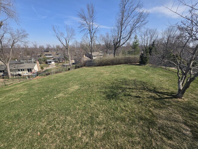 Building Photo - 3835 Lost Valley Rd SE