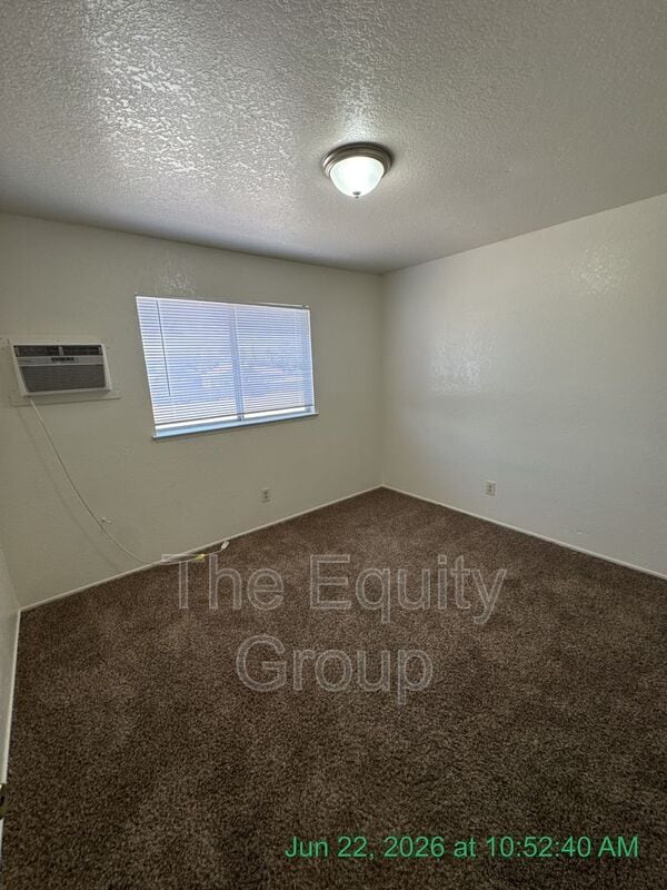 Building Photo - 1226 S Santa Fe St