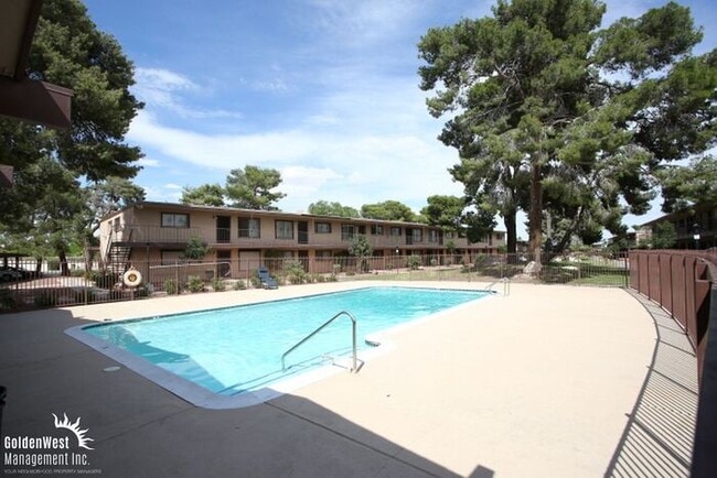Building Photo - Cozy 1Bdm 1Ba Apartment with Pool Access in Central Las Vegas