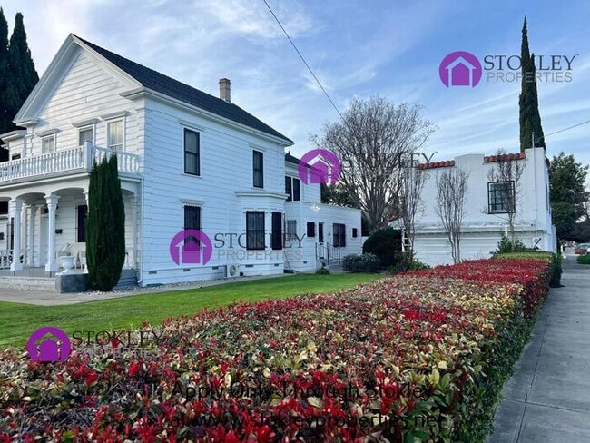 Building Photo - 508 F St