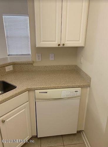 Building Photo - 7175 Deerfoot Cir