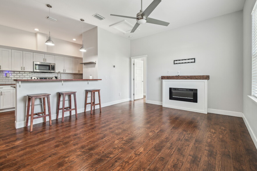 Building Photo - 720 S 22nd St