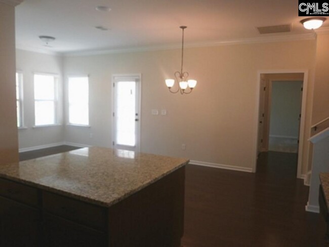 Building Photo - 297 Massey Cir